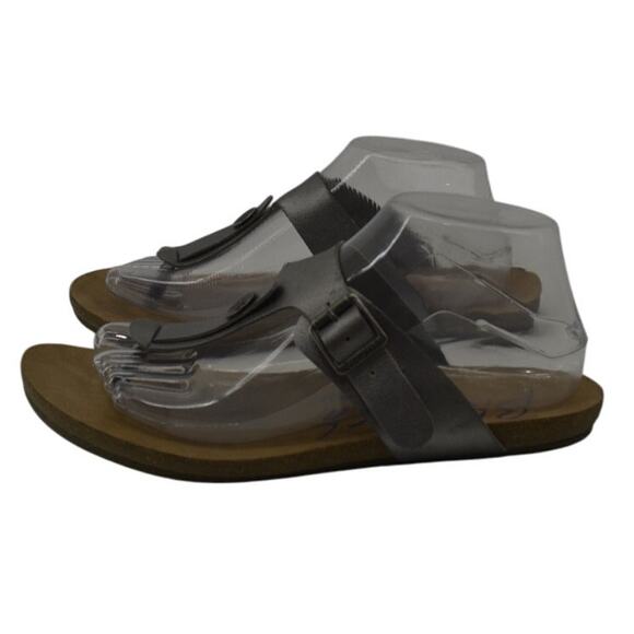 Blowfish Shoes - Blowfish Sandals Silver Metallic Thong Buckle Casual Silver 8.5